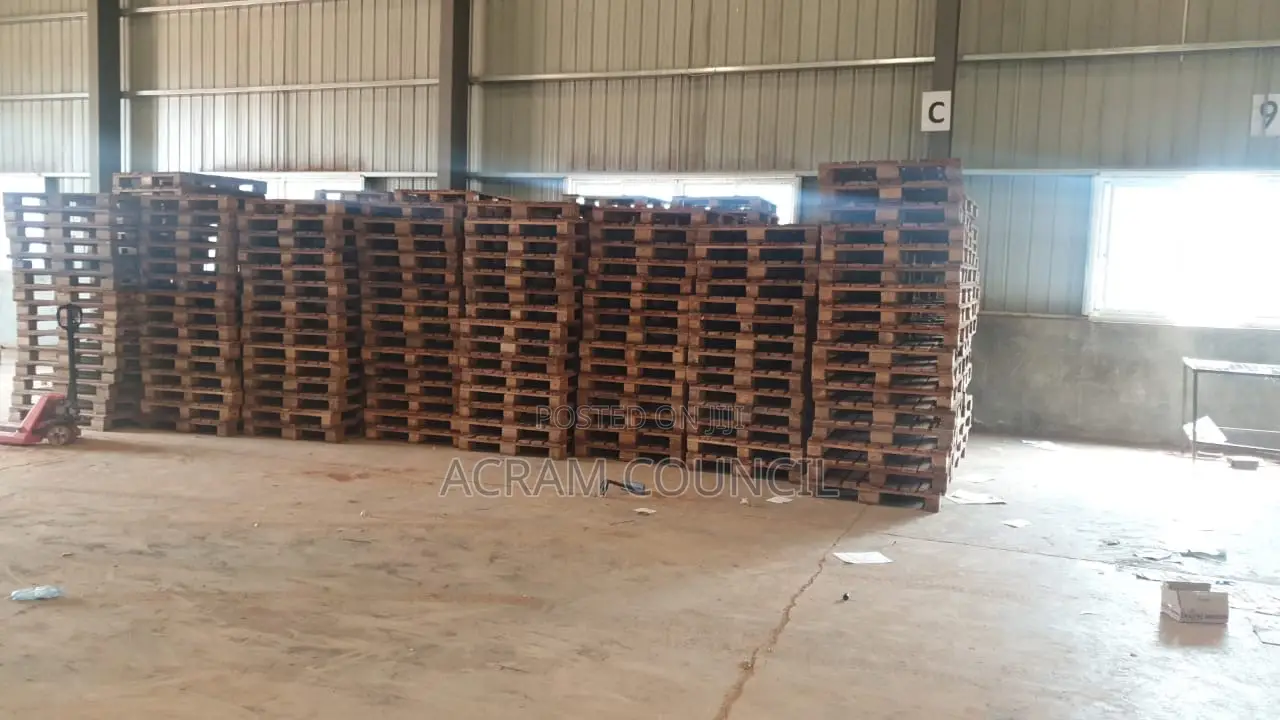 Hard Wood Magogany Pallets