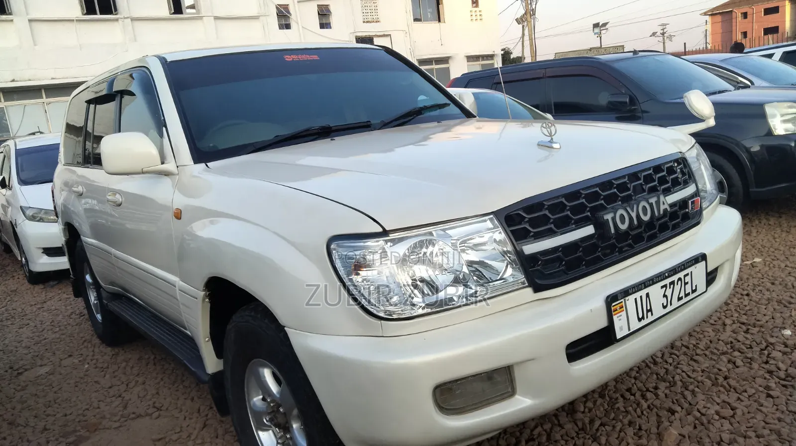 Toyota Land Cruiser Prado 2002 White