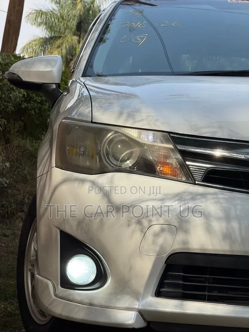 Toyota Corolla Fielder 2014 White