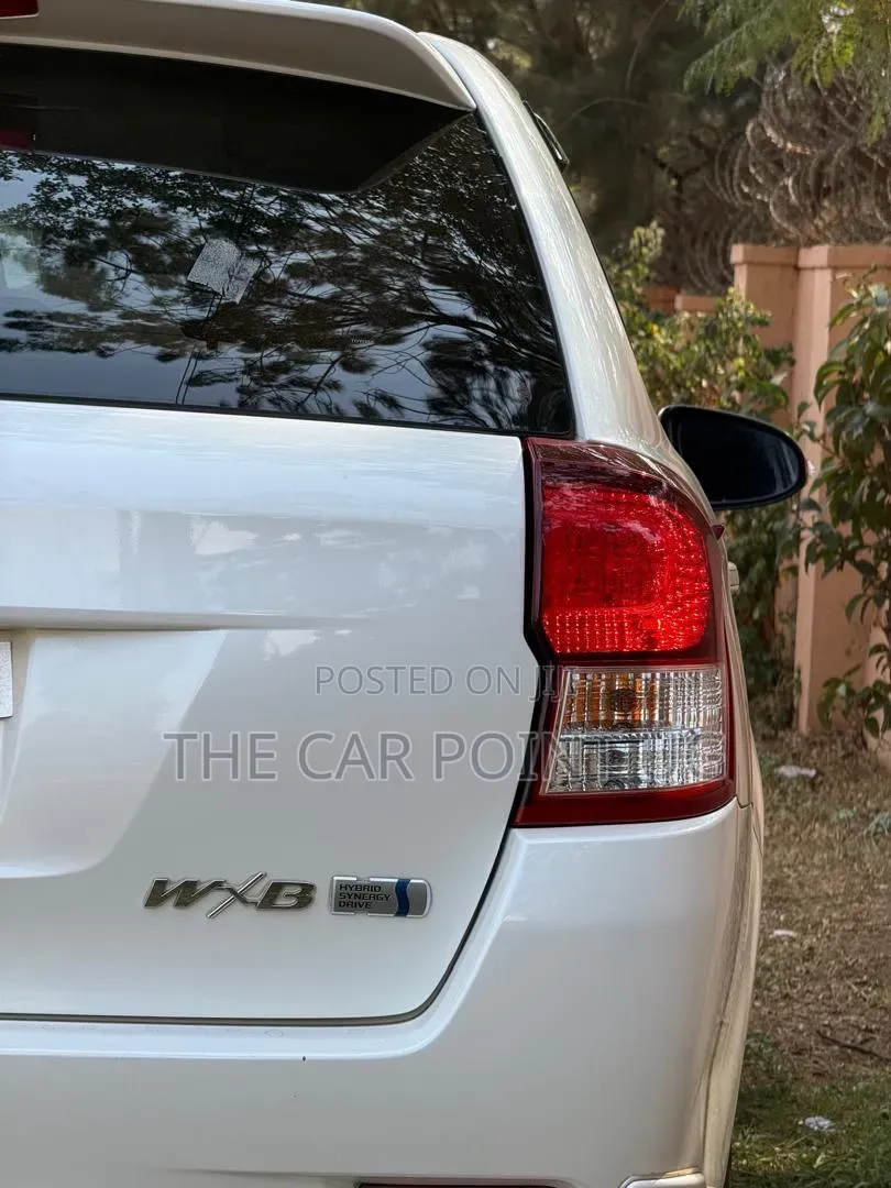 Toyota Corolla Fielder 2014 White