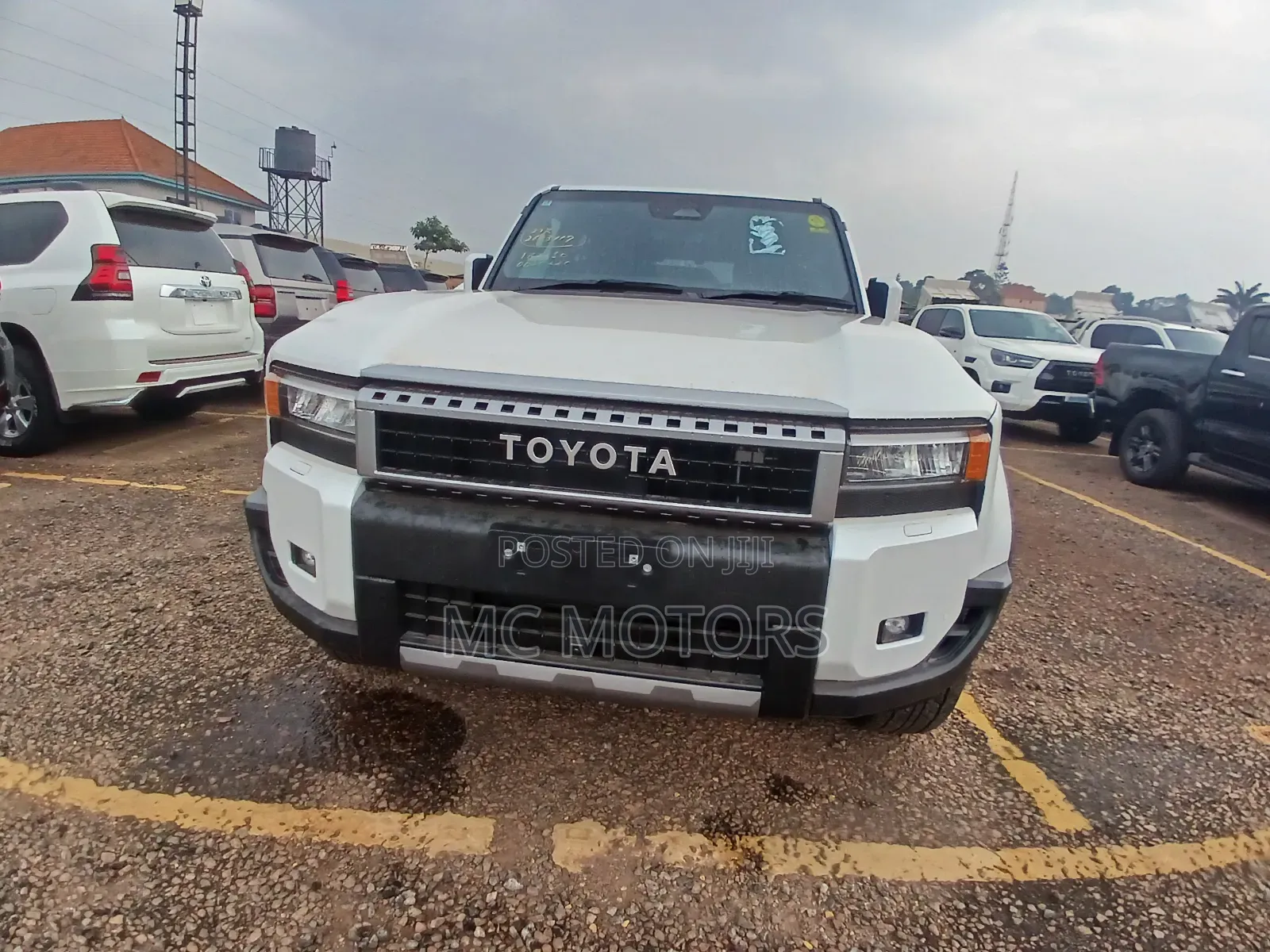 Toyota Land Cruiser Prado 2022 White
