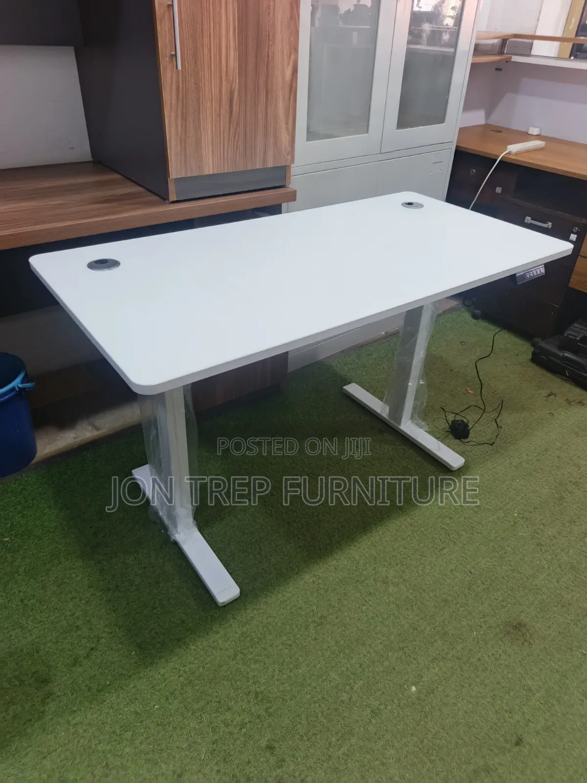 Electric Table Adjustable