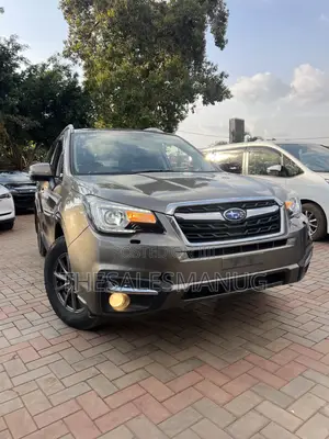 Subaru Forester 2.0XT Premium AWD 2017 Gray
