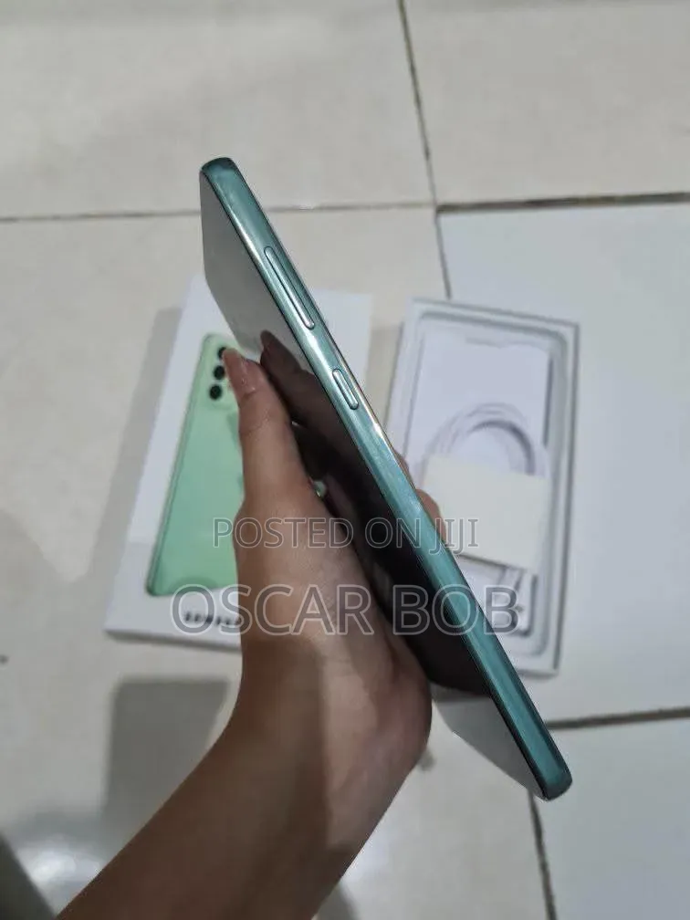 New Samsung Galaxy A73 5G 256 GB Blue