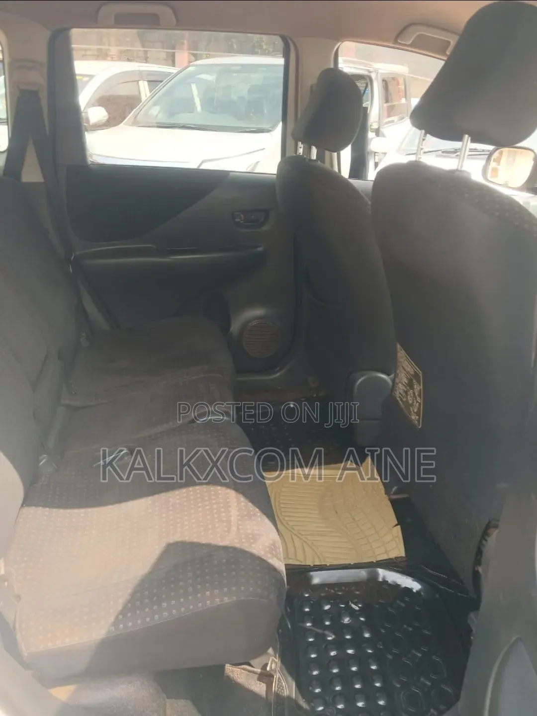 Toyota Ractis 2006 White