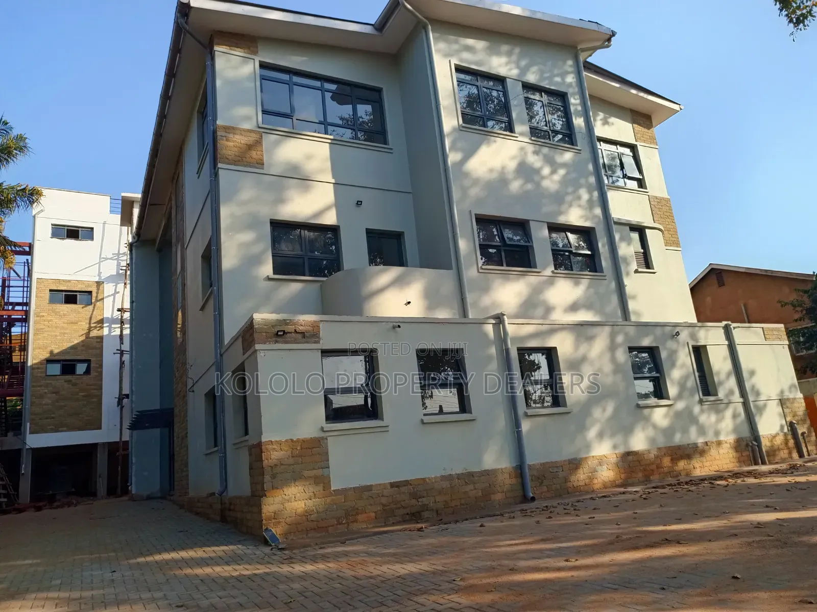 Office Space for Near Acacia Mall