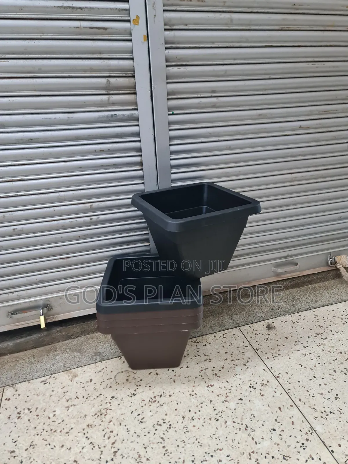 Metroblock Plastic Flower Pots Plastic Flower Pots Large