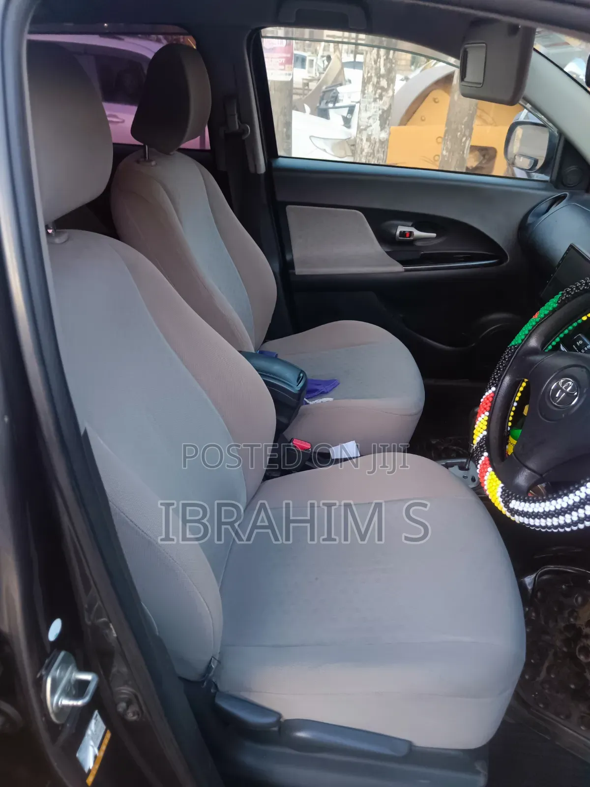 Toyota IST 2011 Gray