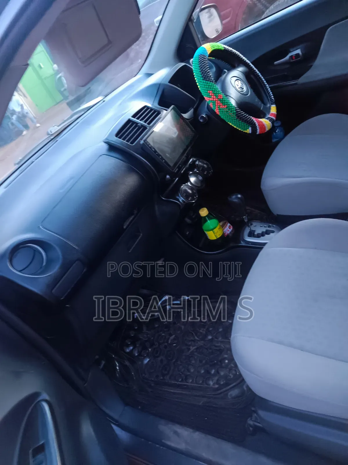 Toyota IST 2011 Gray
