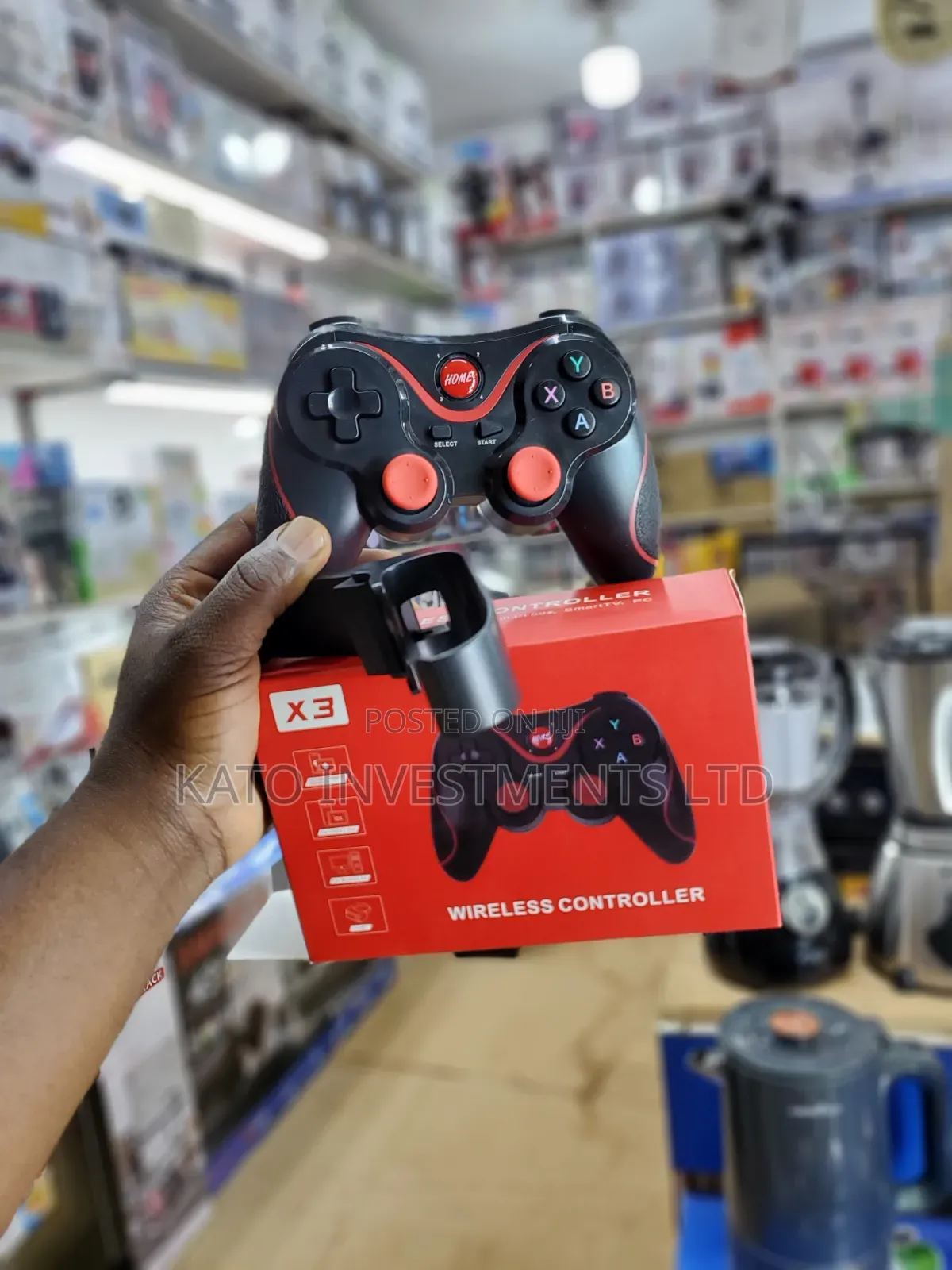 iPhone/ Android/Laptop/ iPad Bluetooth Game Pad