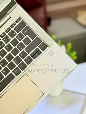 Laptop HP EliteBook 830 G7 8GB Intel Core i5 SSD 256GB