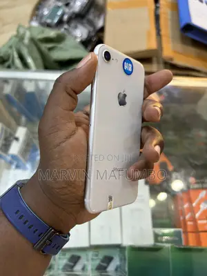 Apple iPhone 8 64 GB White