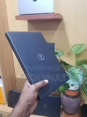 Laptop Dell Latitude 5400 8GB Intel Core i5 SSD 256GB