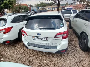 Subaru Outback 2017 White