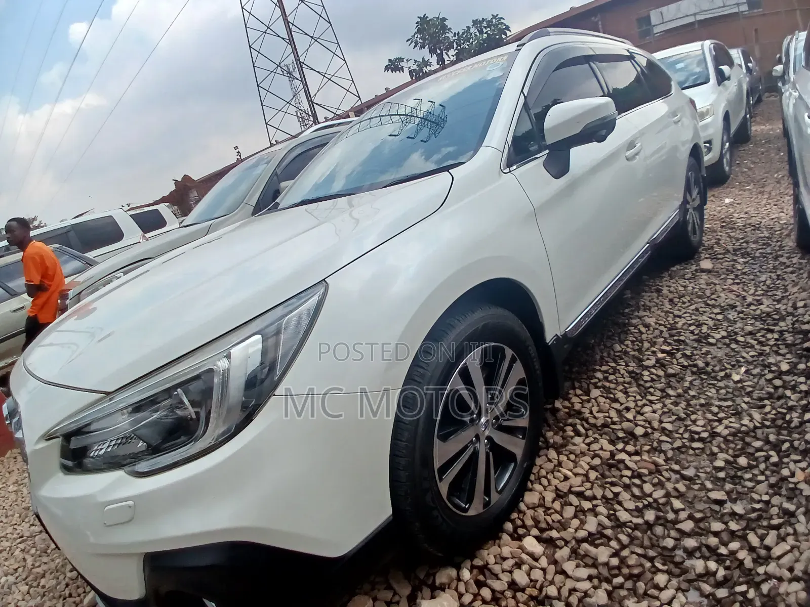 Subaru Outback 2017 White