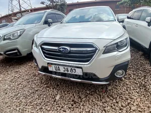 Subaru Outback 2017 White