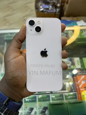 Apple iPhone 13 128 GB White