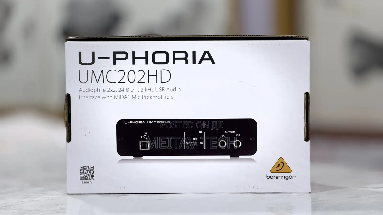 Behringer U-Phoria UMC202HD Audio Interface.