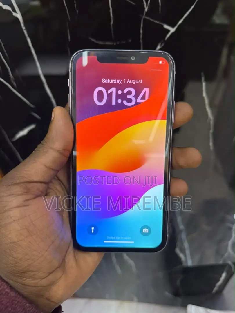 Apple iPhone 11 64 GB Purple