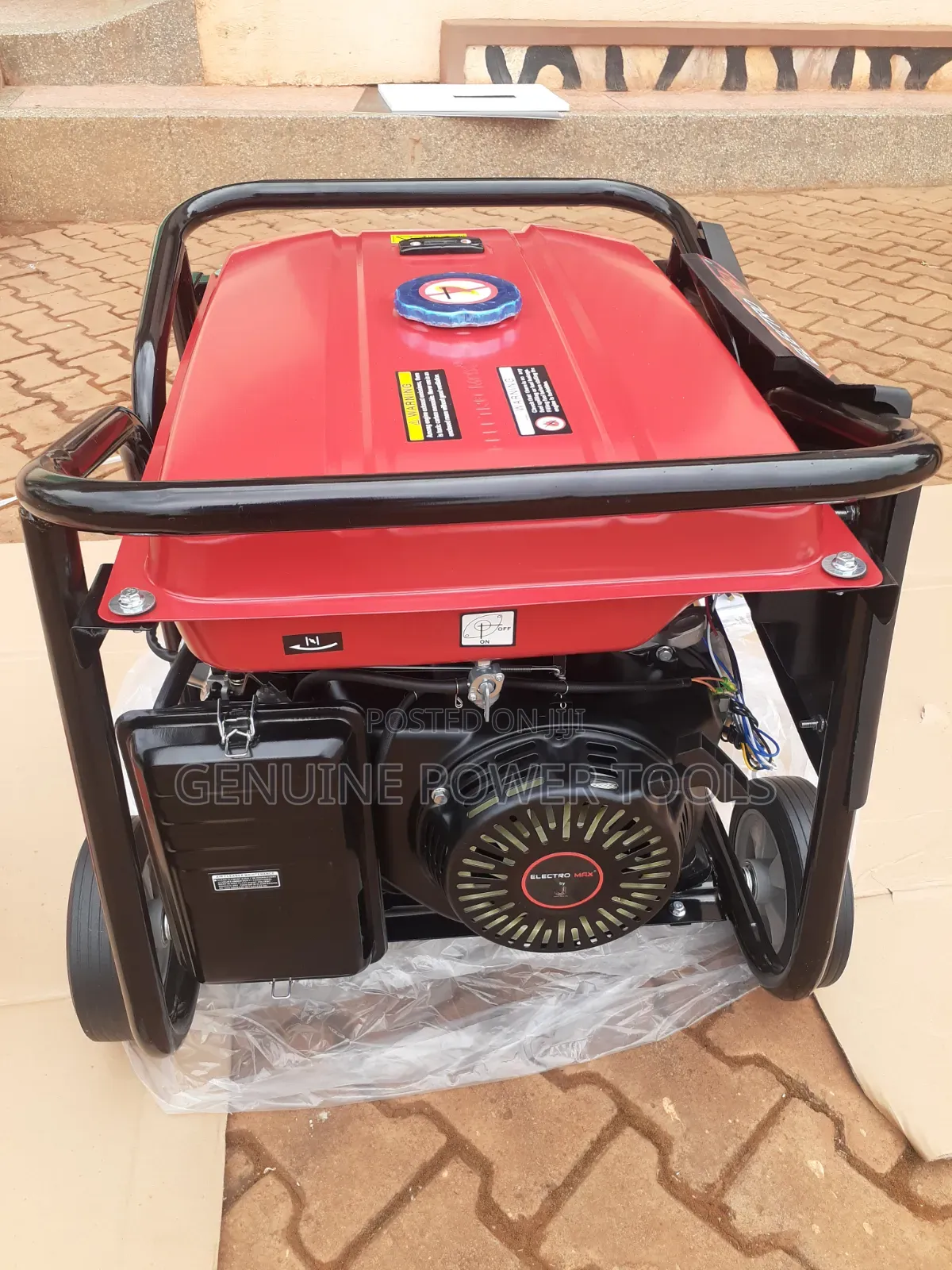 Electromax 8000 Gasoline Generator