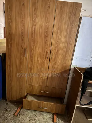 Side Waldrop