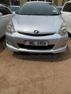 Toyota Wish 2005 Silver
