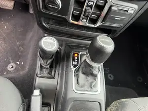 Jeep Gladiator Willys 2021 White