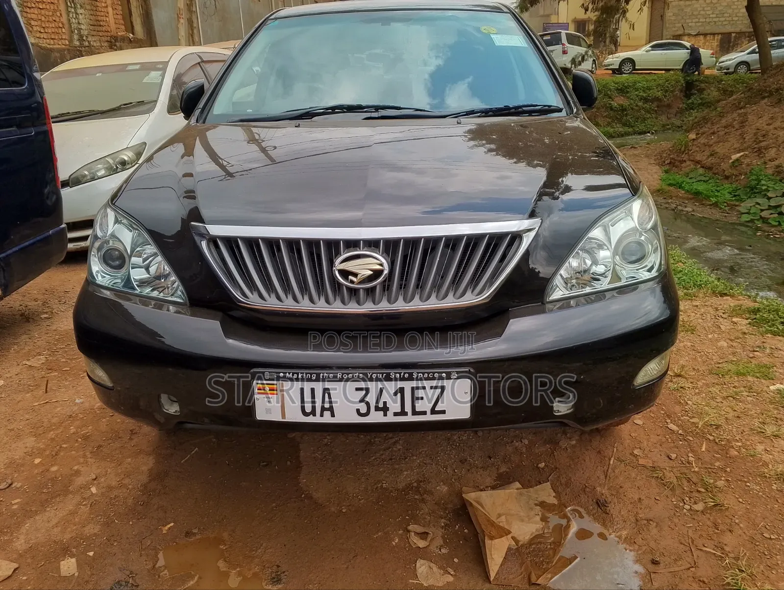 Toyota Harrier 2012 Black