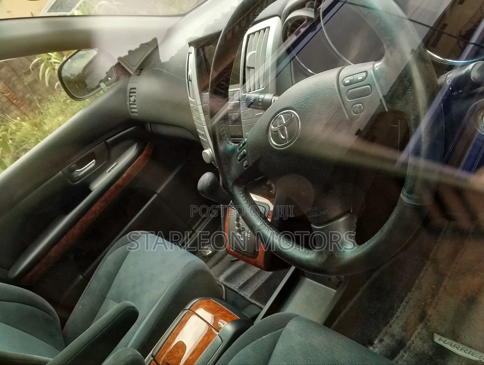 Toyota Harrier 2012 Black