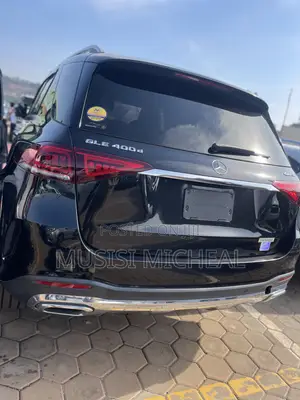 Mercedes-Benz GLE-Class GLE 400d 4MATIC 2019 Black