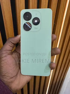 Tecno Pop 8 64 GB Green