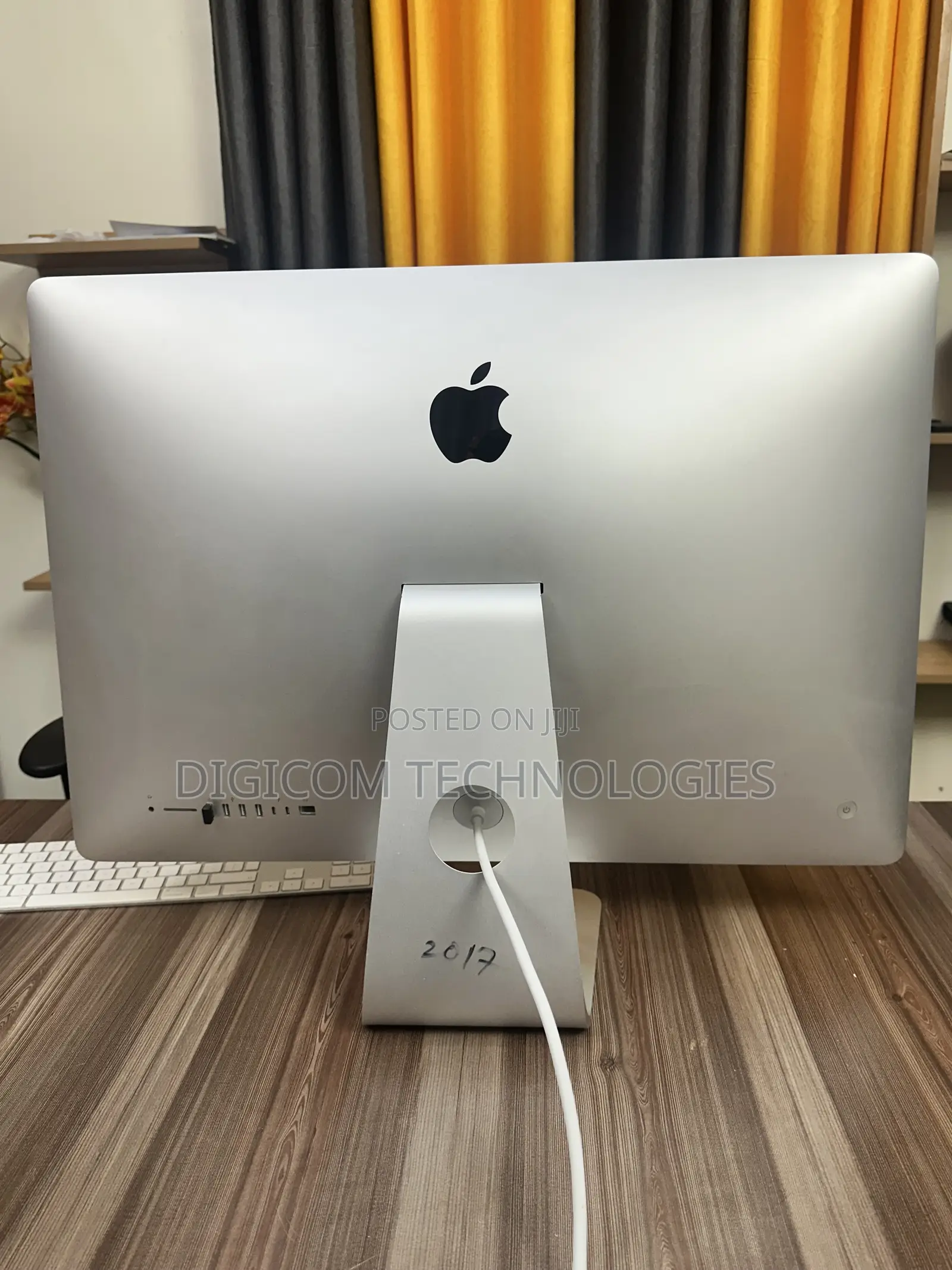 Desktop Computer Apple iMac 16GB Intel Core i7 SSD 256GB
