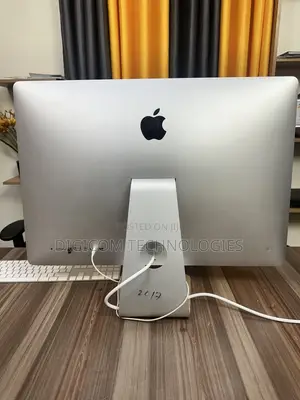 Desktop Computer Apple iMac 16GB Intel Core i7 SSD 256GB