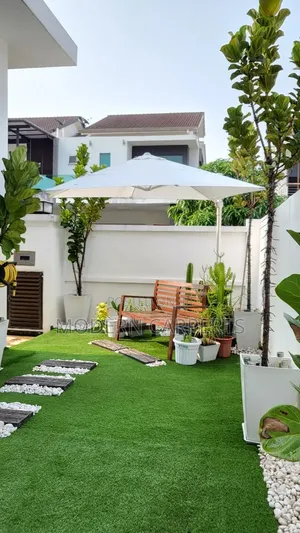MRNV Artificial Turf