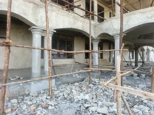 Molding Columns