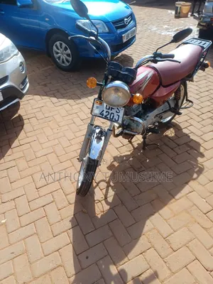 Bajaj Boxer 2022 Red