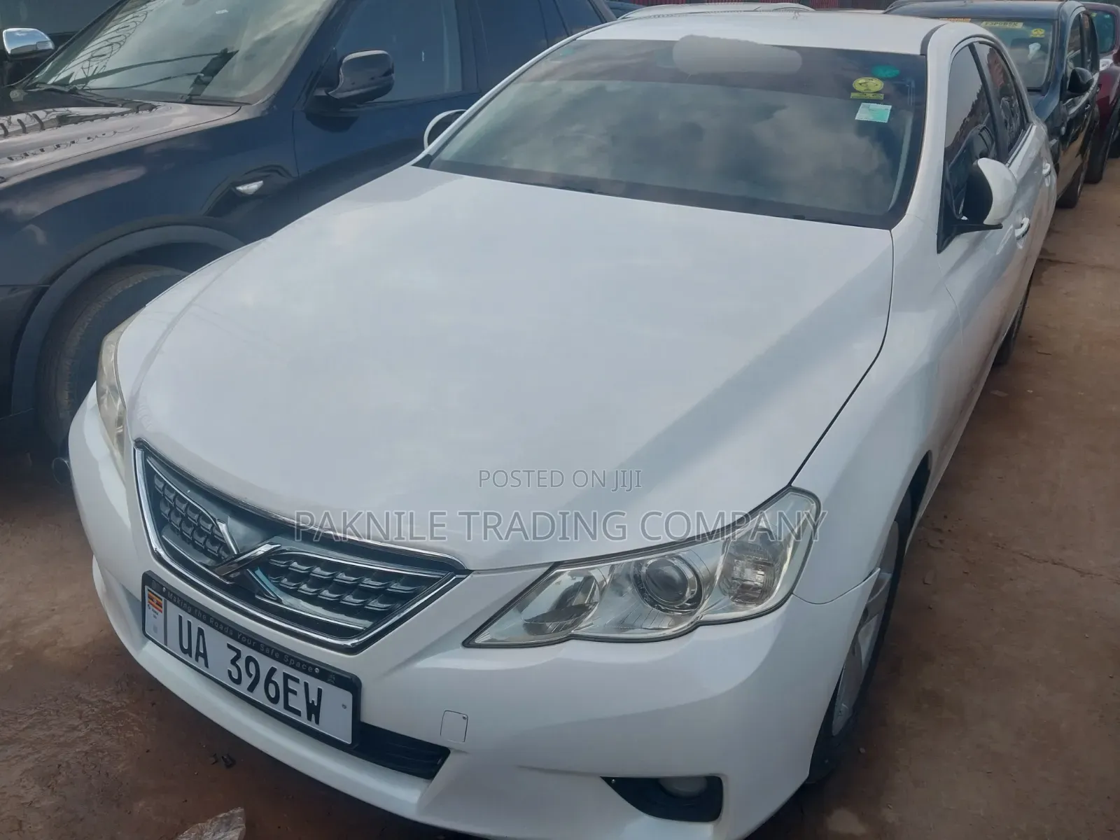 Toyota Mark X 2.5 AWD 2012 White
