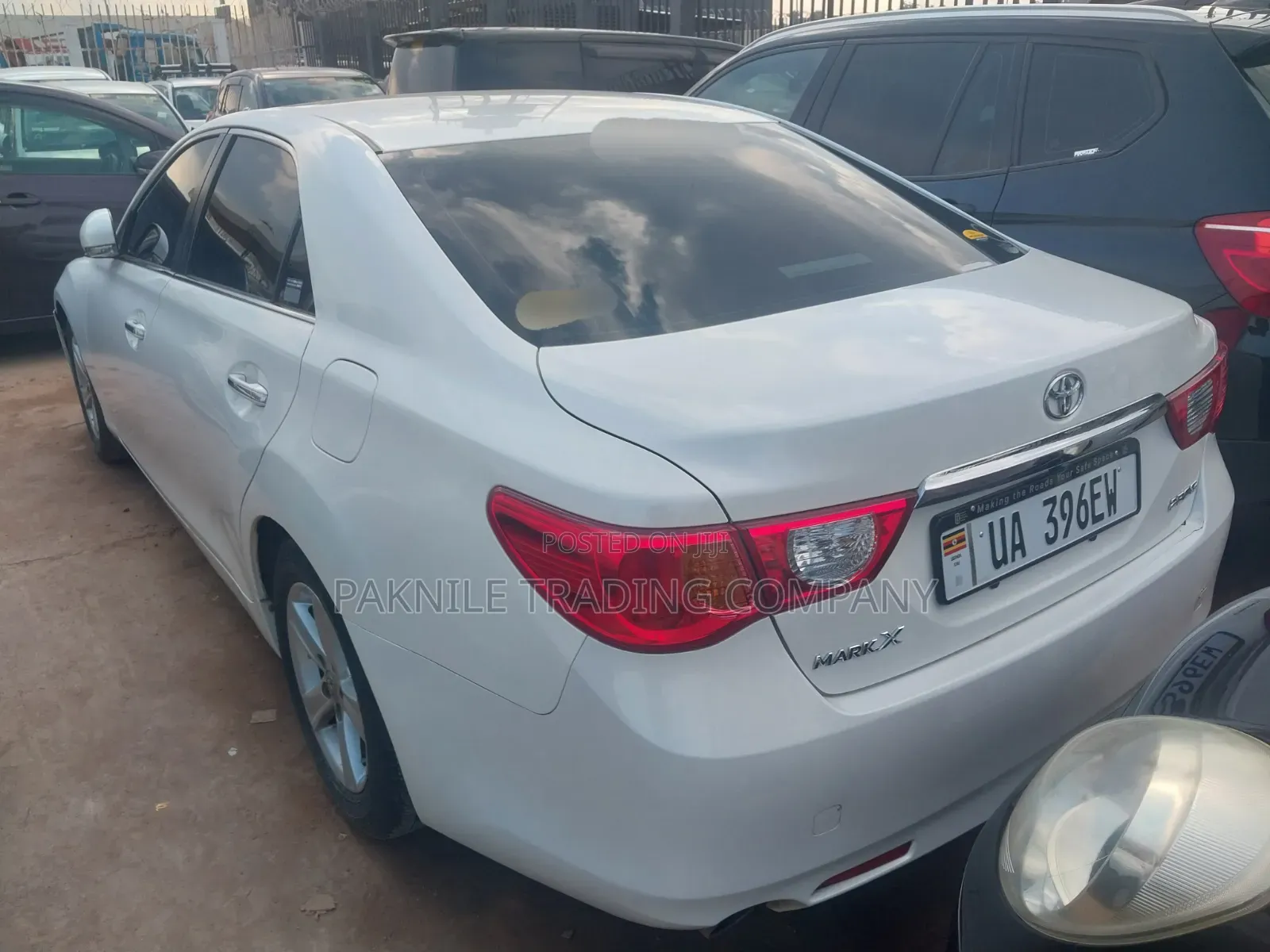 Toyota Mark X 2.5 AWD 2012 White