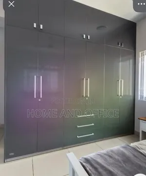 Master Bedroom Wardrobes High Gloss