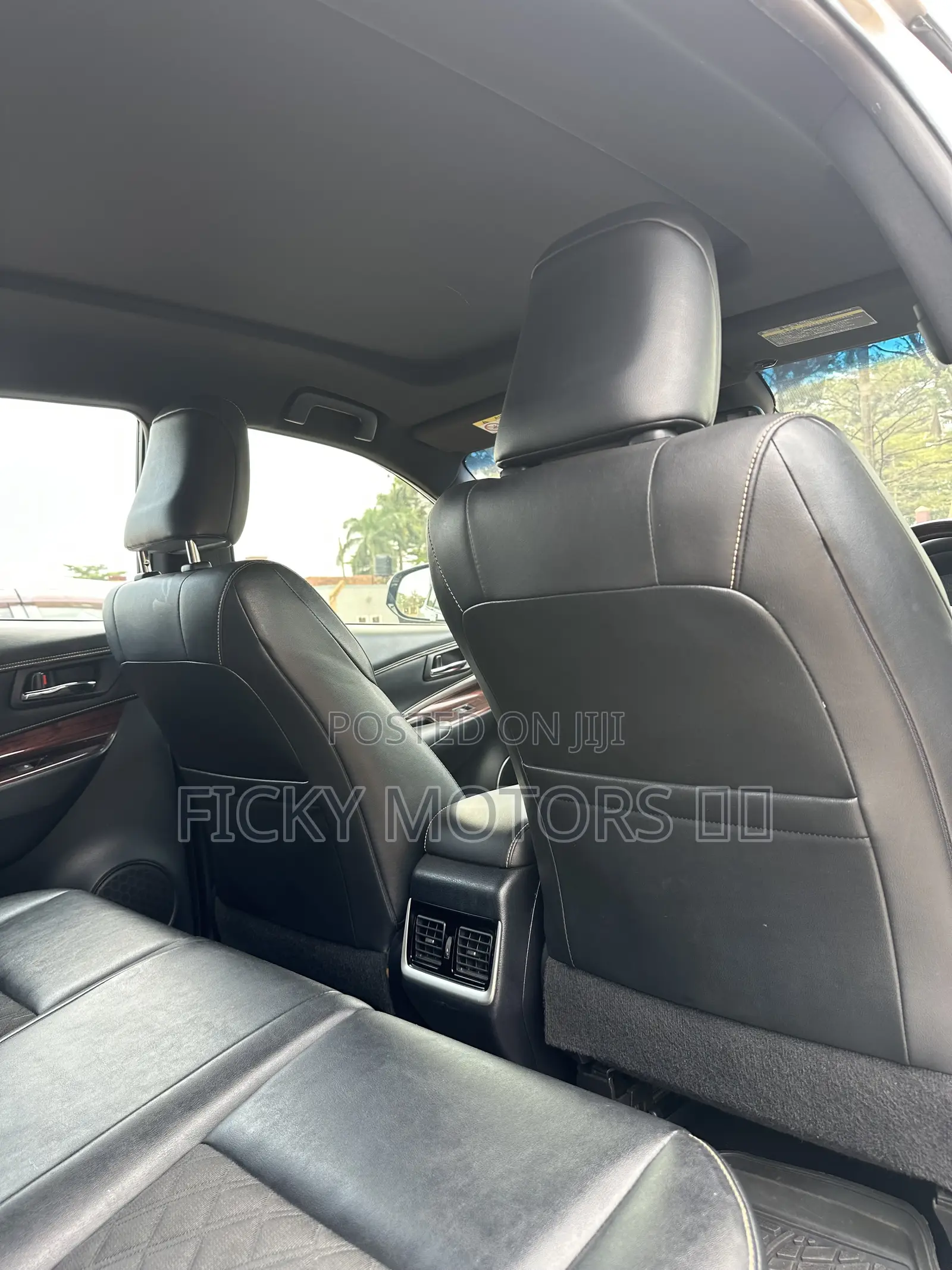 Toyota Harrier 2.0 2015 Silver
