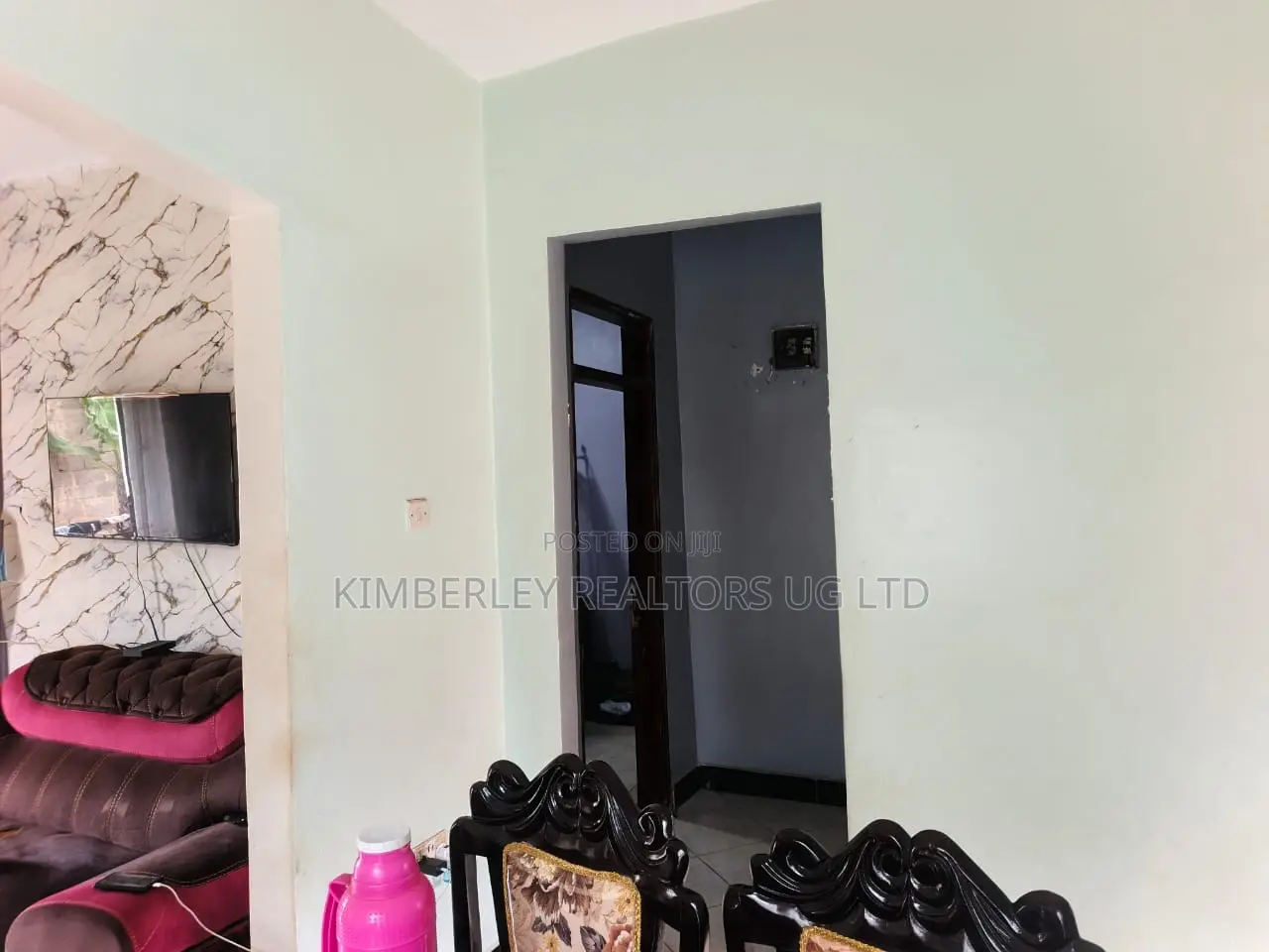 2bdrm Duplex in Division A for sale