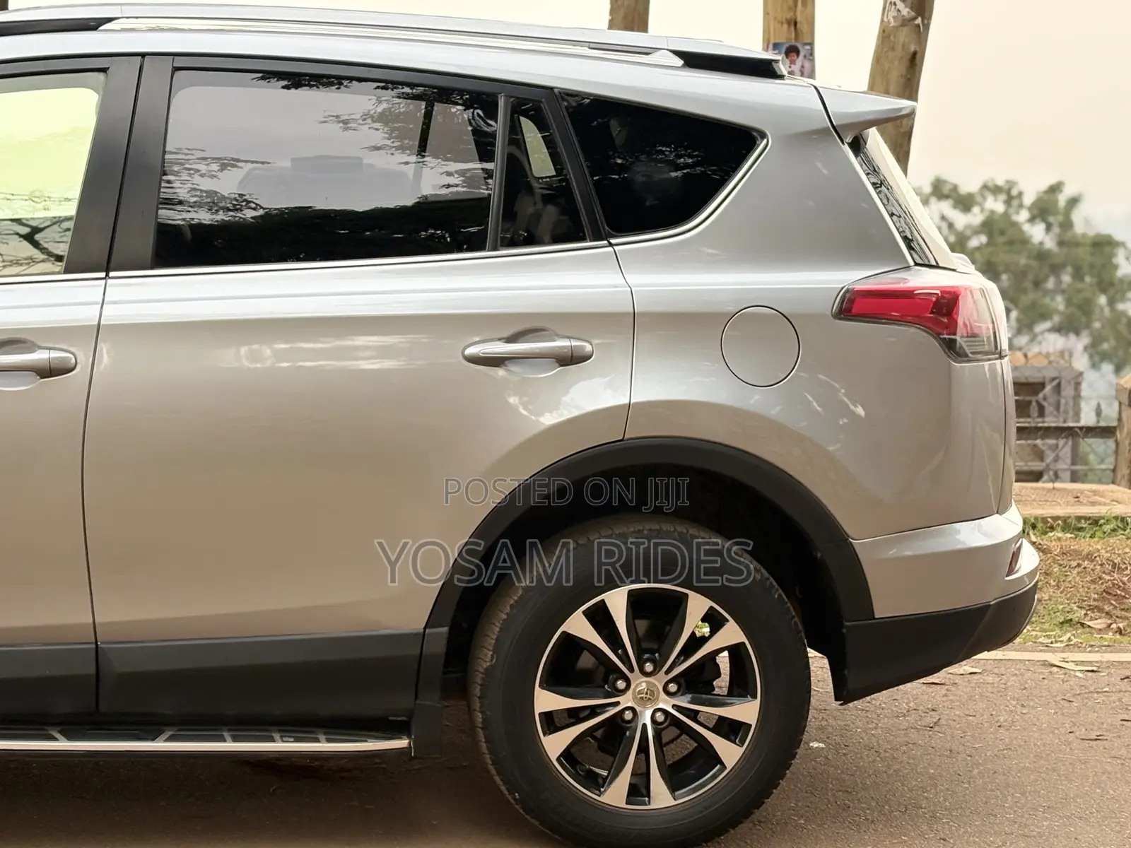 Toyota RAV4 2017 Silver
