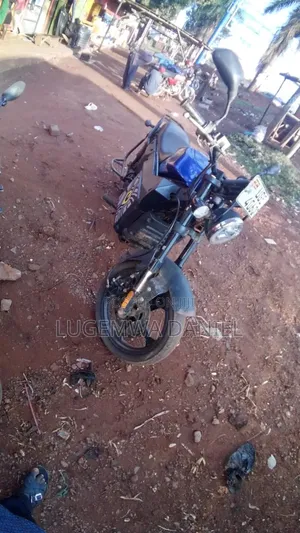 Custom Built Motorcycles Bobber 2023 Blue