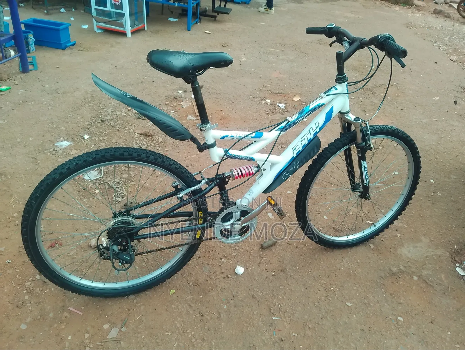 R T H Adults Bicycle