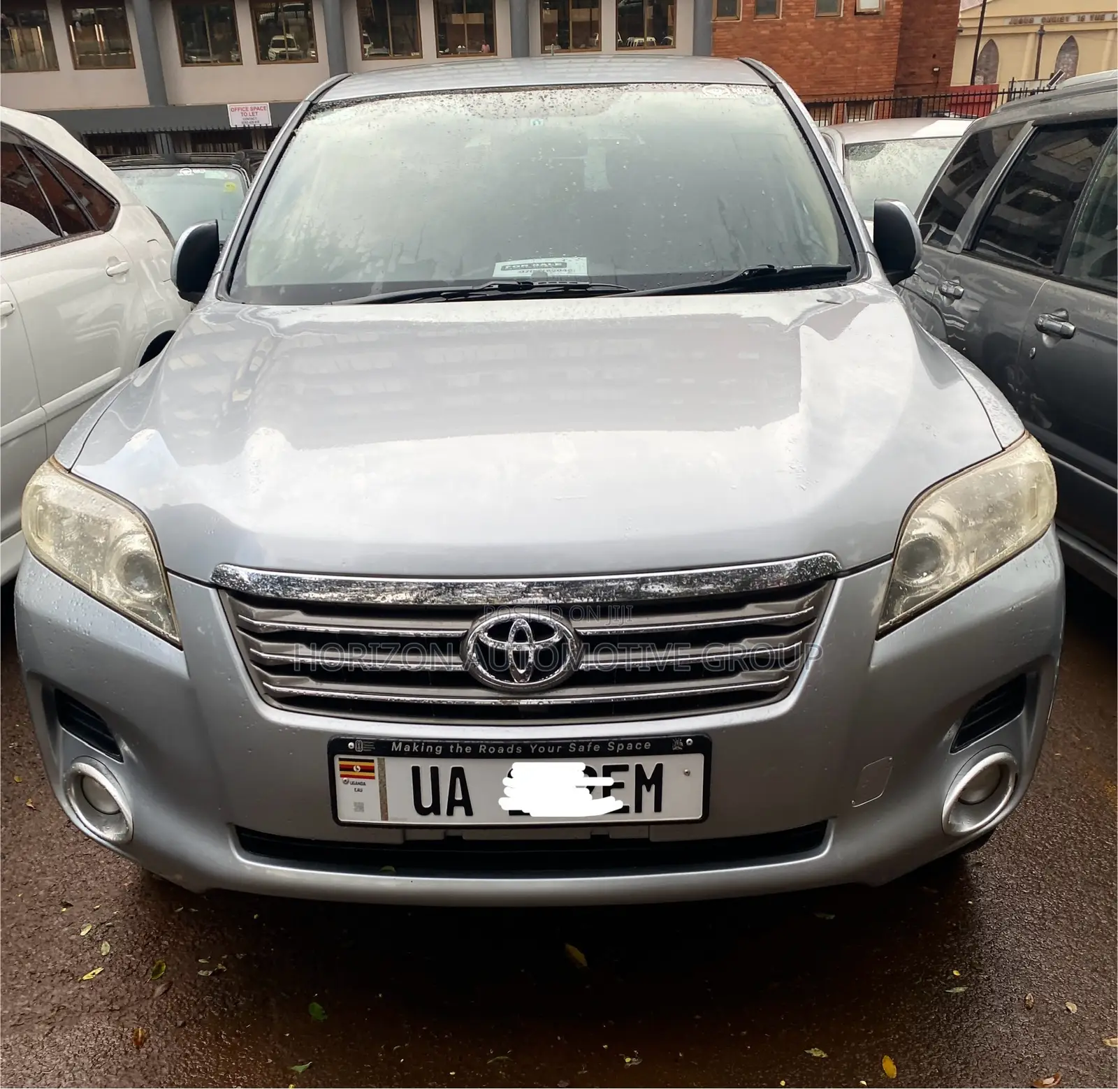 Toyota Vanguard 2010 Silver