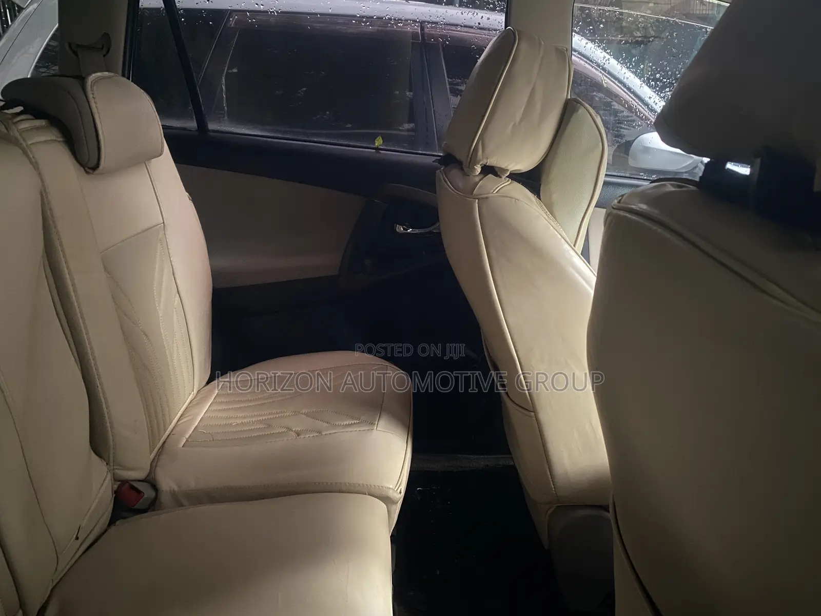 Toyota Vanguard 2009 White