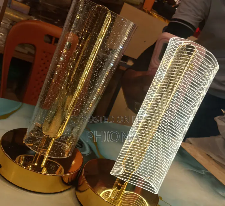 Creatice Table Lamp
