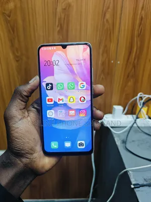 Vivo V17 128 GB White