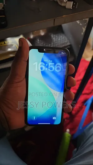 Apple iPhone 11 64 GB Black