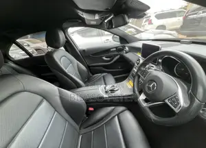 Mercedes-Benz C200 2018 Black